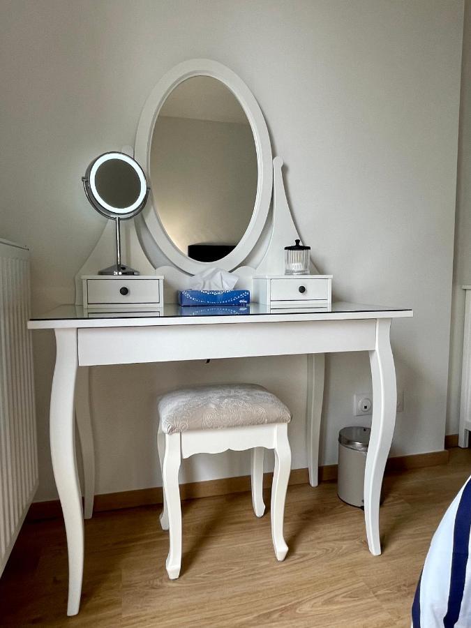 Bella Cruz 66 M2 Prestations Premium, Wifi, Balcon, Parking Avec Borne De Recharge Electrique, Plage Prieure, Commerces Dinard Exterior foto
